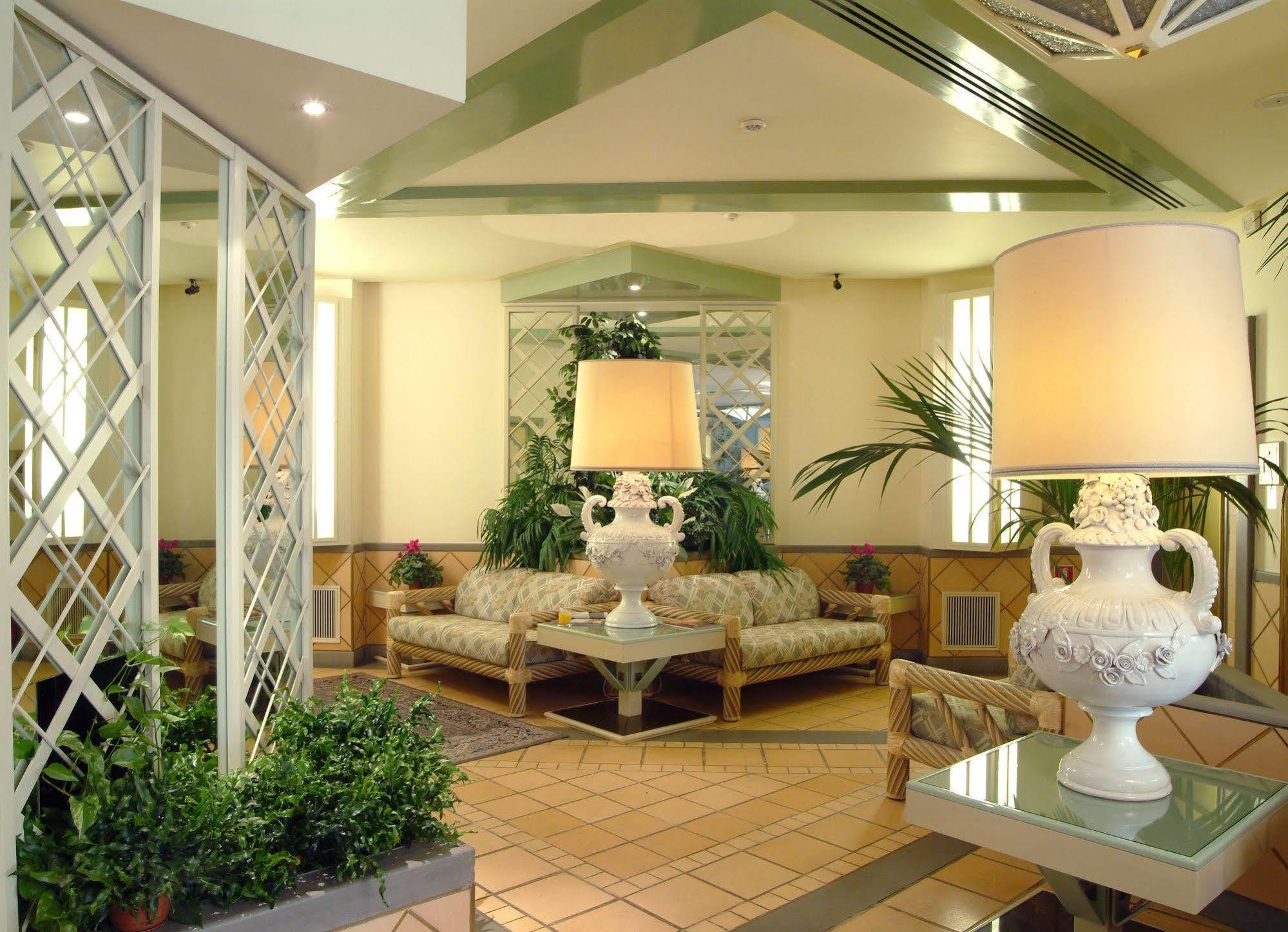 Hotel Club Il Baricentro กาเซมัสซิมา ภายนอก รูปภาพ